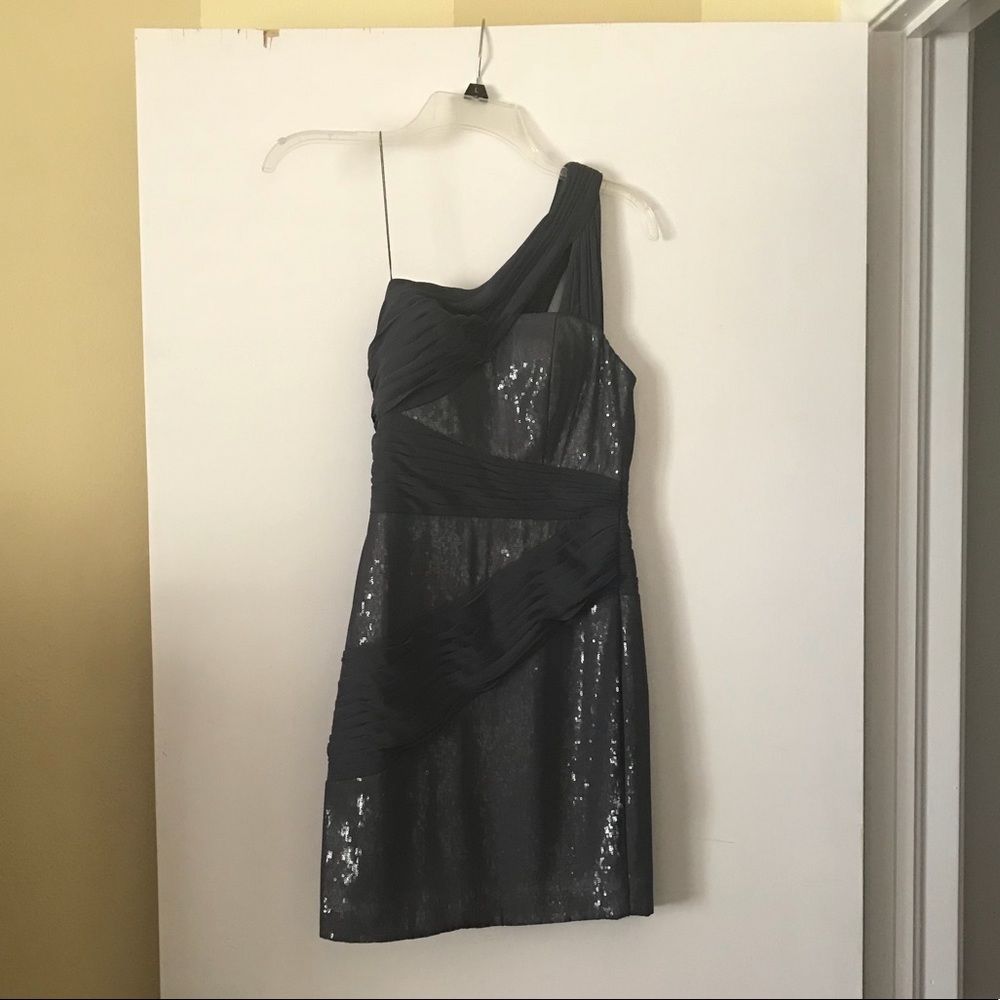 Cute mini dress!